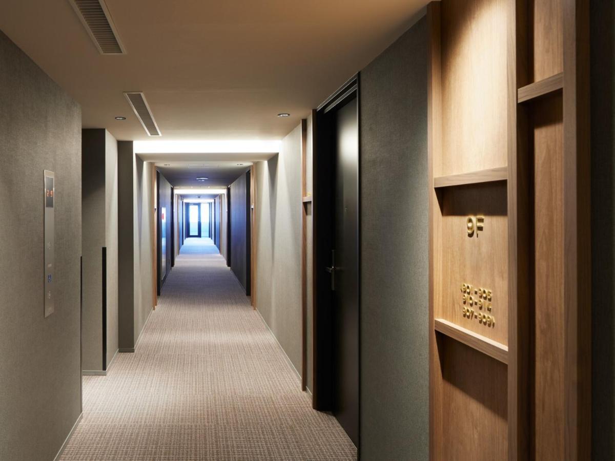 Lamp Light Books Hotel Сапоро Екстериор снимка