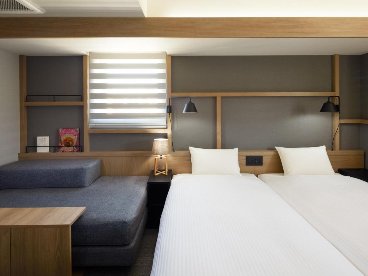 Lamp Light Books Hotel Сапоро Екстериор снимка