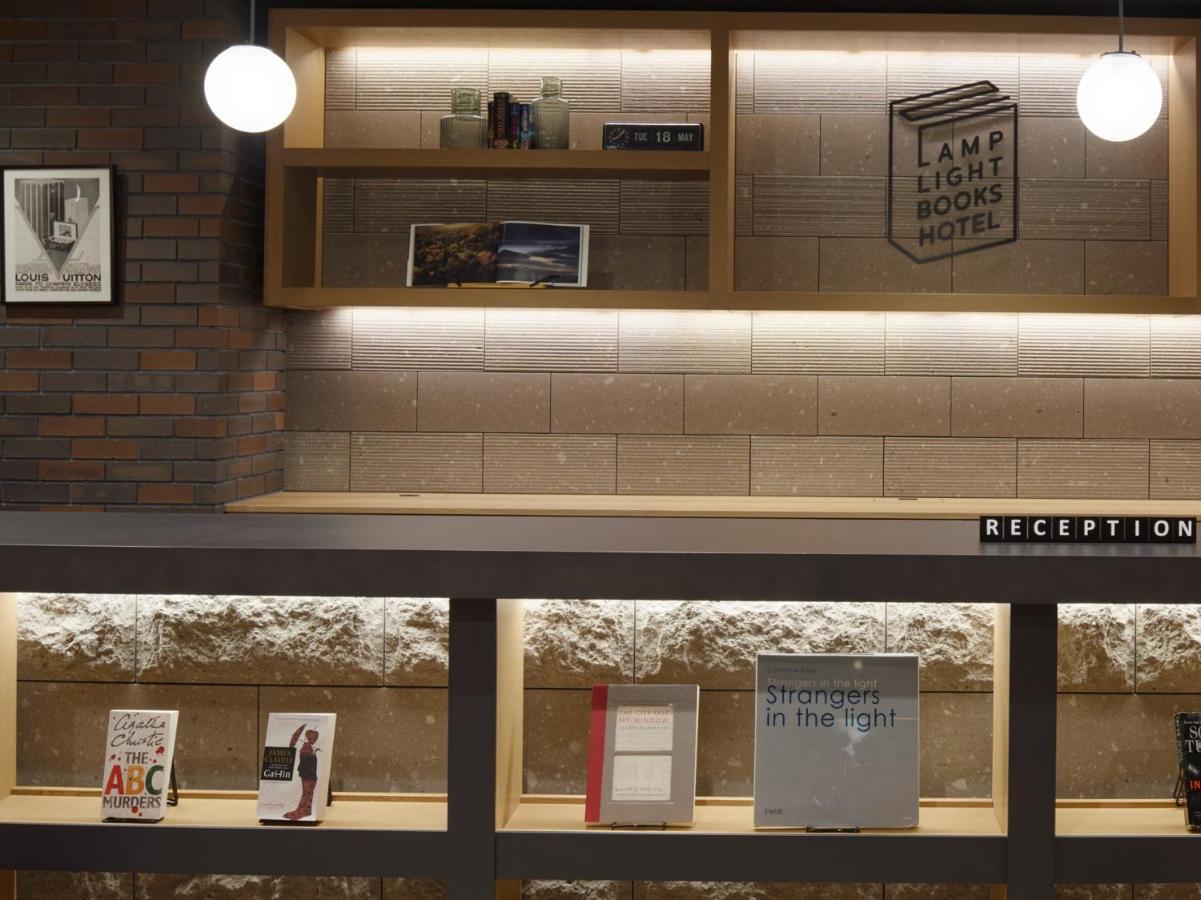 Lamp Light Books Hotel Сапоро Екстериор снимка