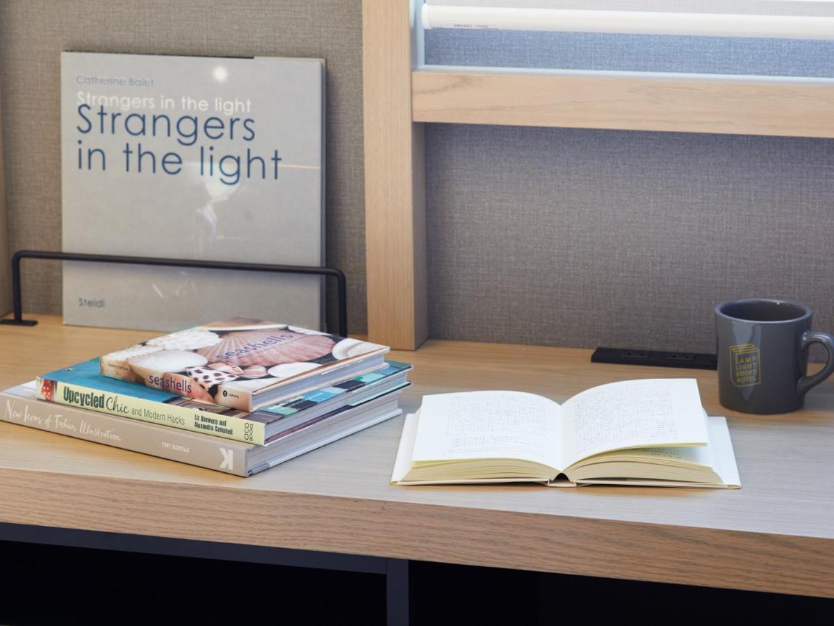 Lamp Light Books Hotel Сапоро Екстериор снимка