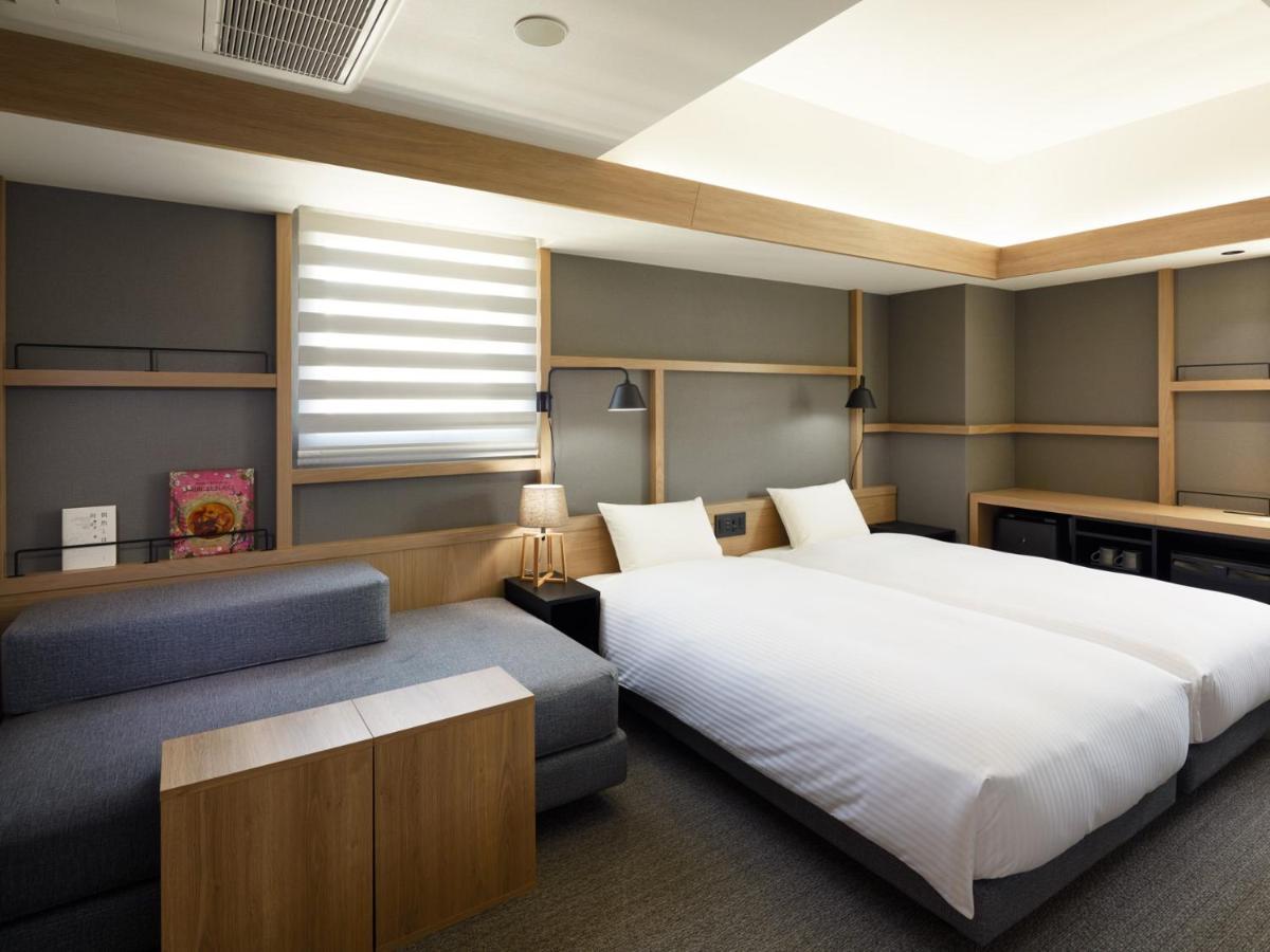 Lamp Light Books Hotel Сапоро Екстериор снимка
